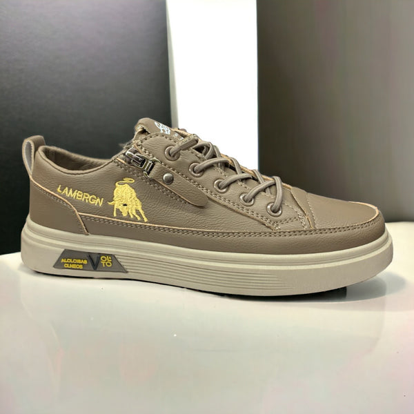 stylish sneaker is perfect for men's casual looks